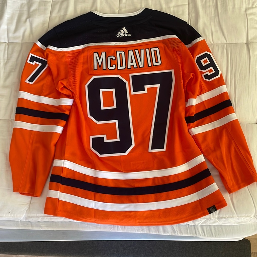 AUTHENTIC Connor McDavid Captain Oilers Home Jersey